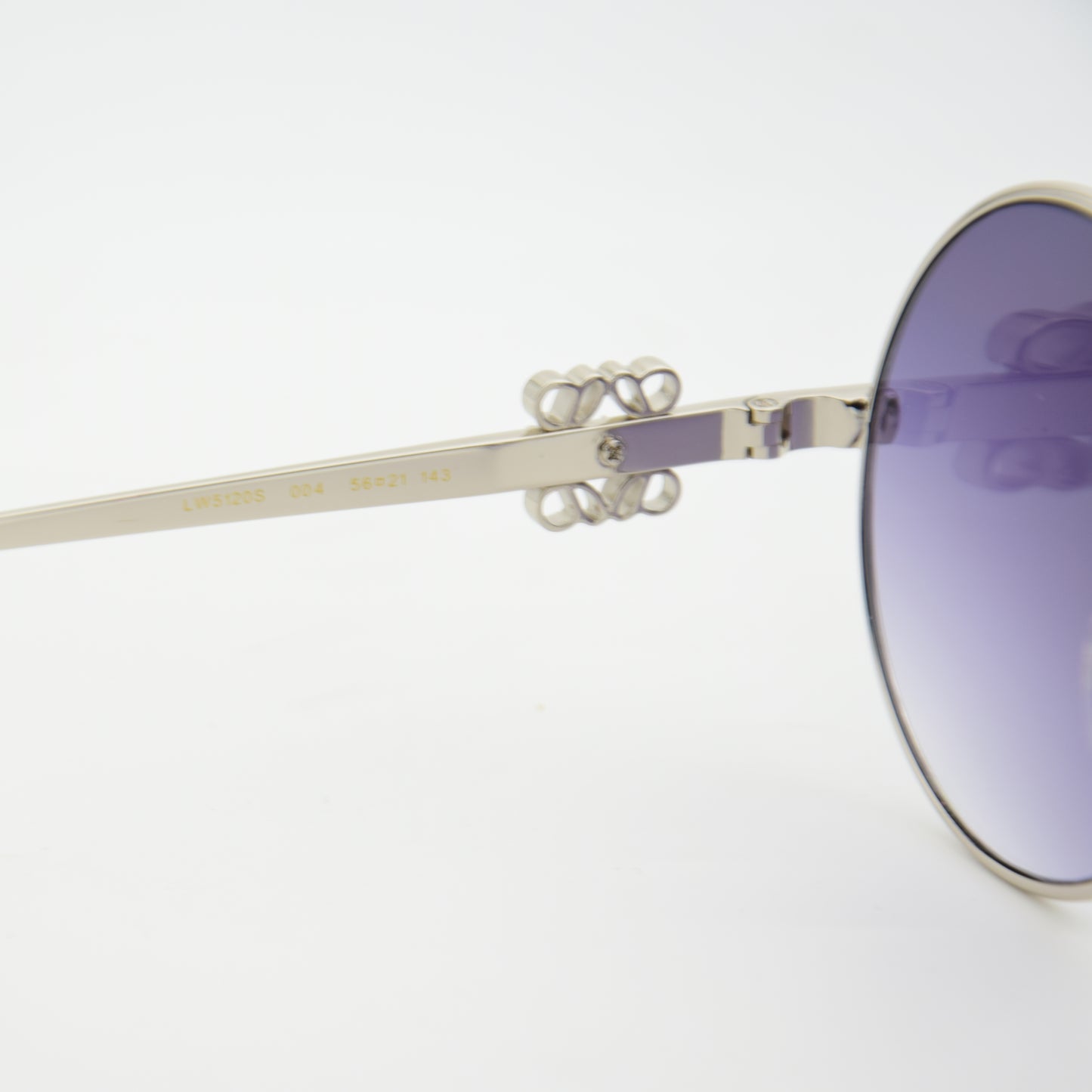 SOLAIRE: LOEWE LW5120S SILVER/BLACK