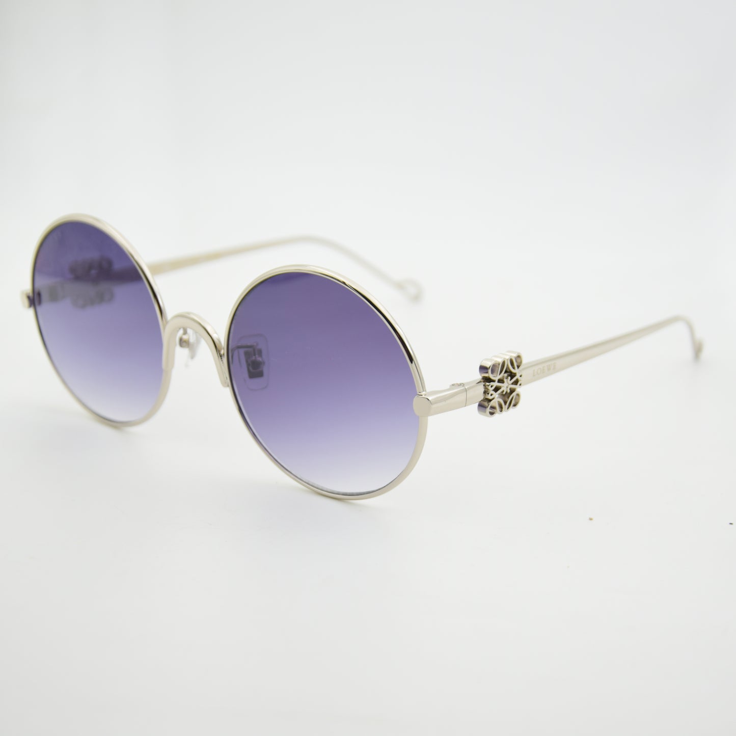 SOLAIRE: LOEWE LW5120S SILVER/BLACK