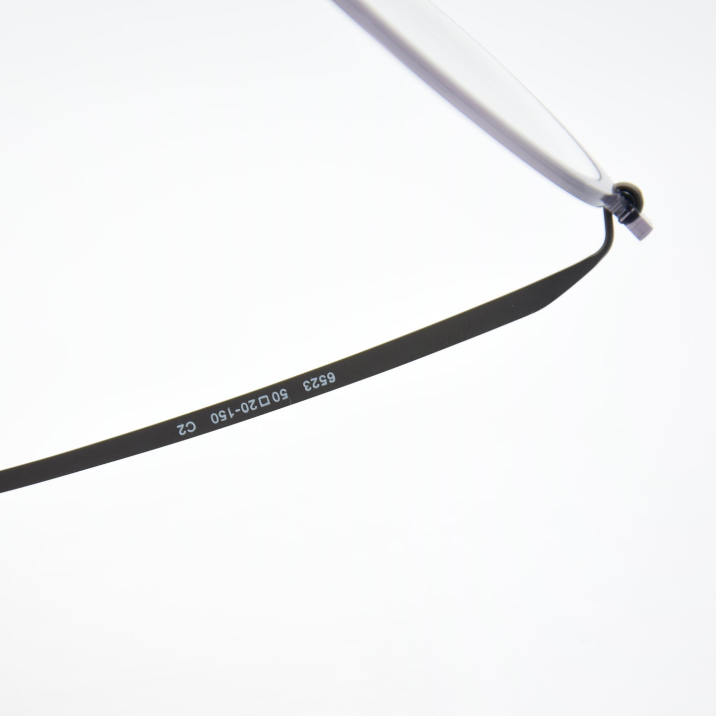 Optique : Lindberg 6523 Crystal ( TITANIUM )