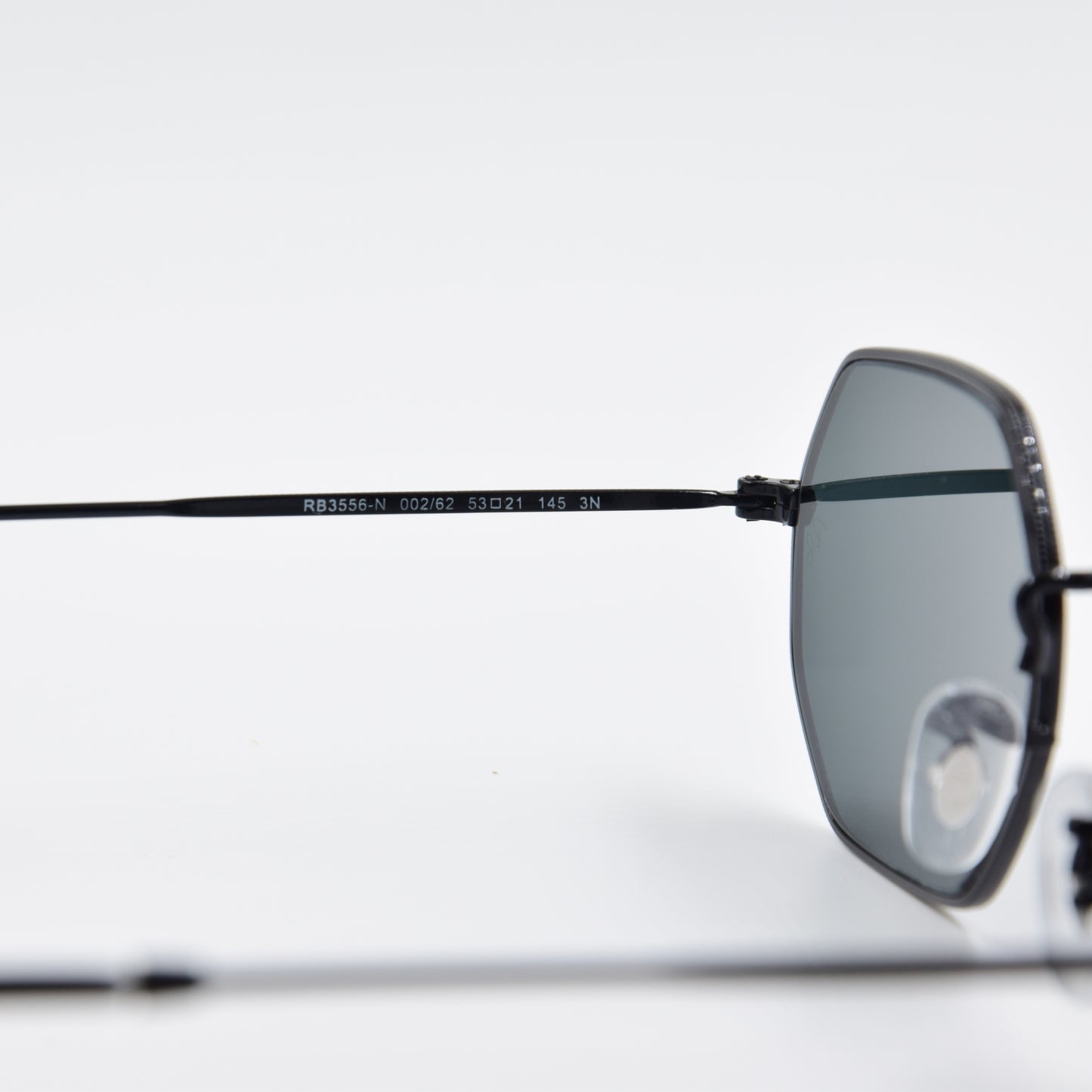 Solaire : Ray-Ban RB3556-N Black