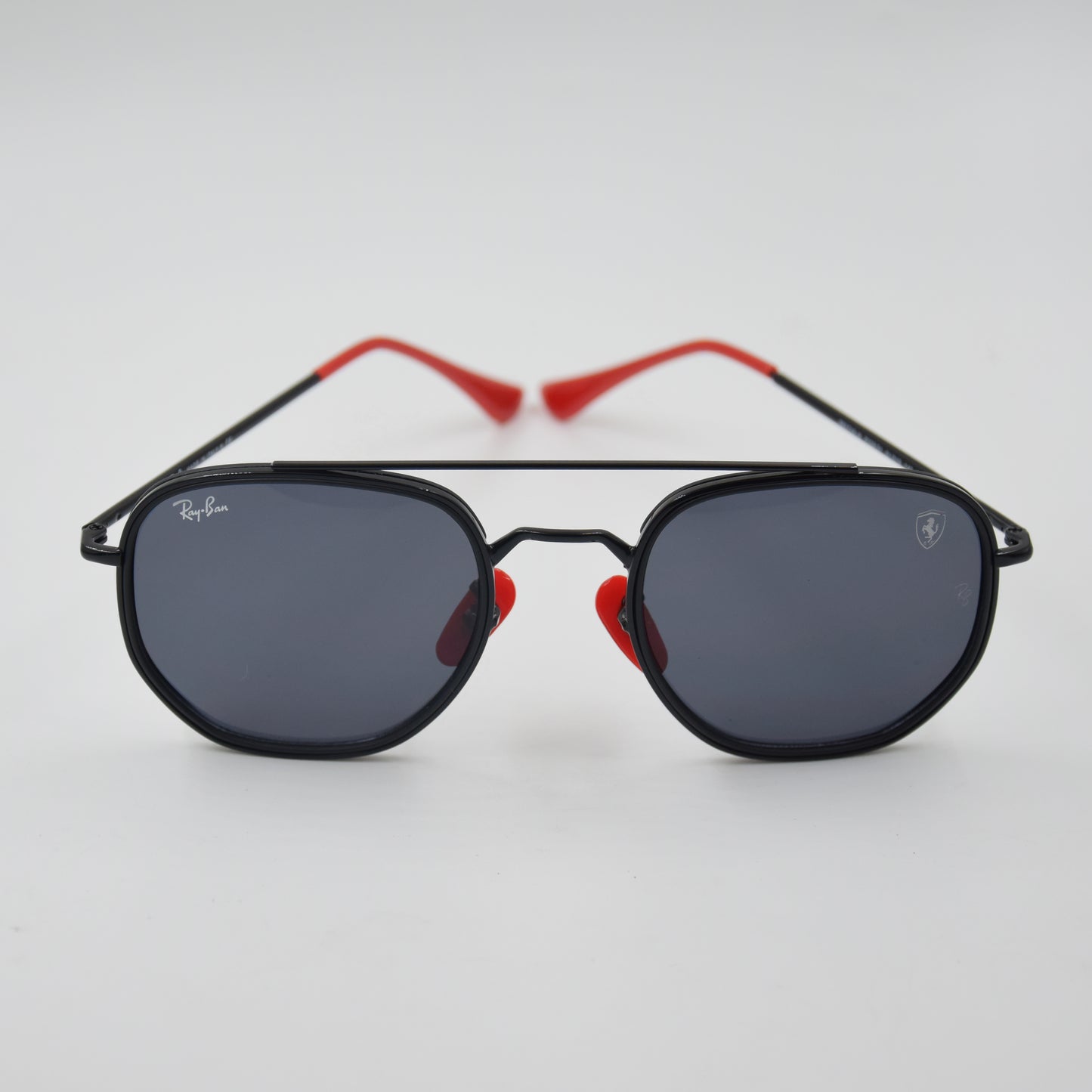 Solaire : Ray-Ban RB3748M Red Ferrari