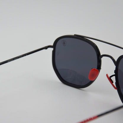 Solaire : Ray-Ban RB3748M Red Ferrari