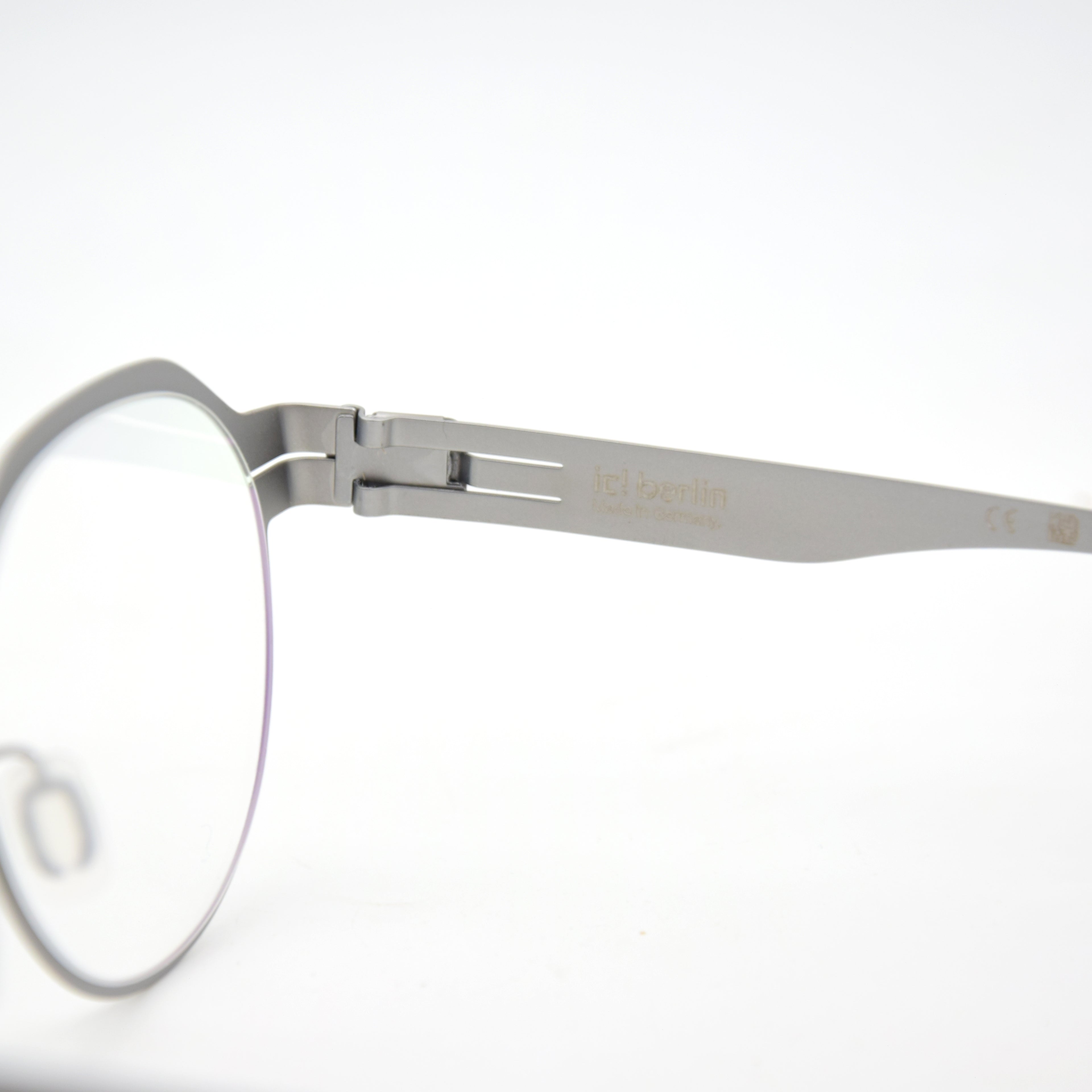 IC! BERLIN XAVIER CHROME ( TITANIUM )- Made In Germany