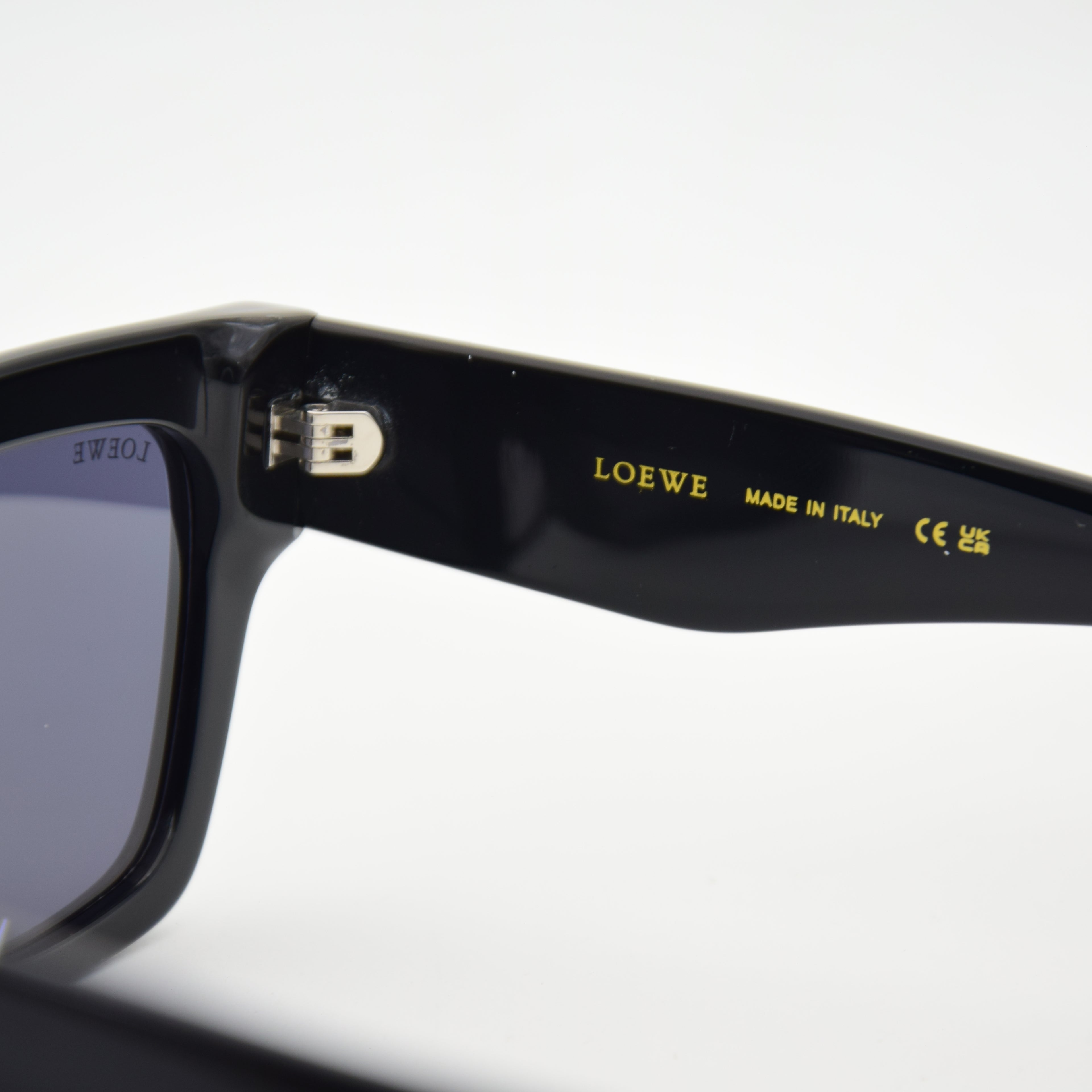 SOLAIRE : LOEWE LW5098S NOIR