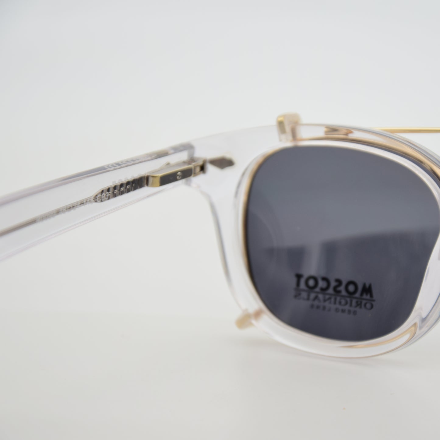 CLIPS : MOSCOT R0099 CRYSTAL/BLACK C03