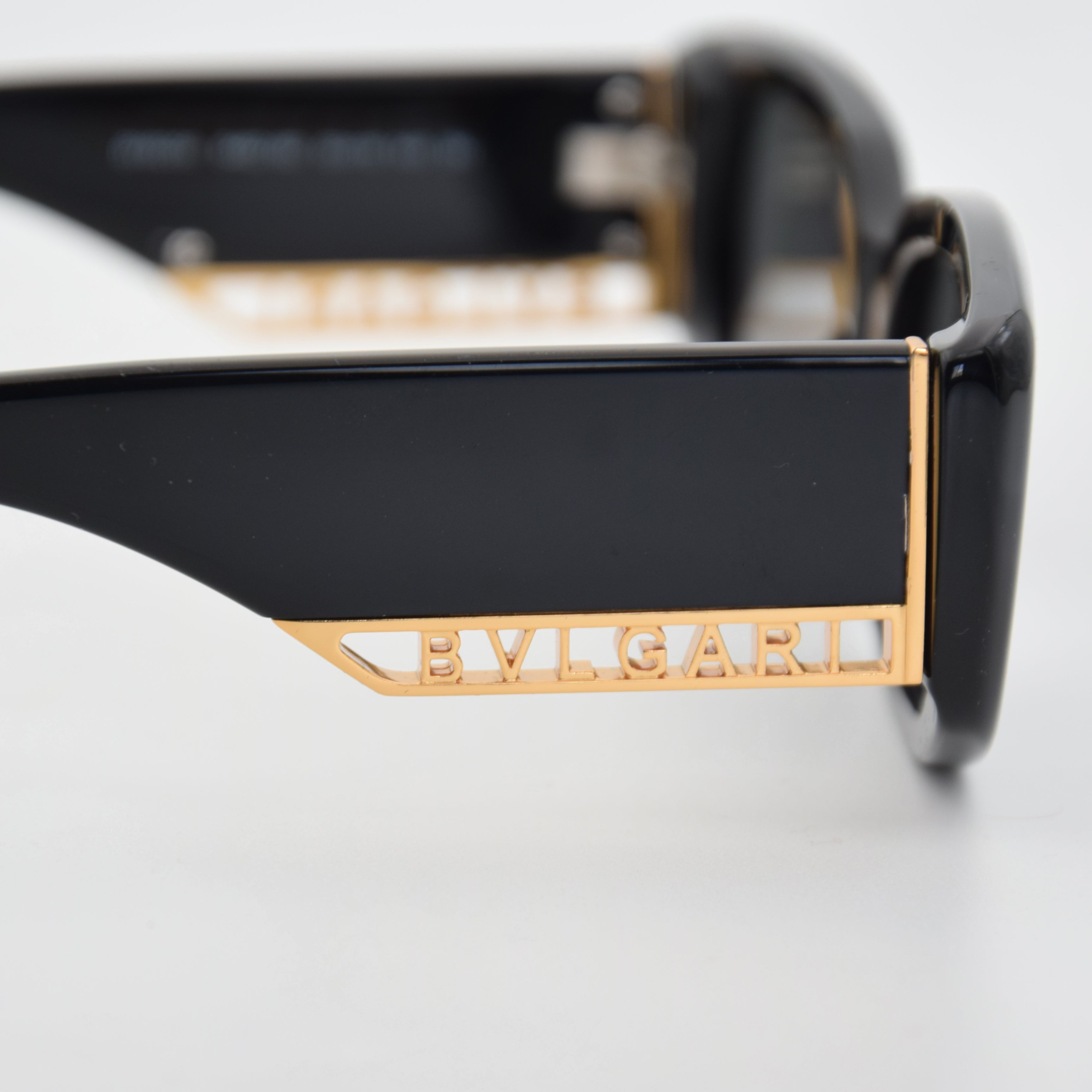 SOLAIRE :BVLGARI BV8259 NOIR