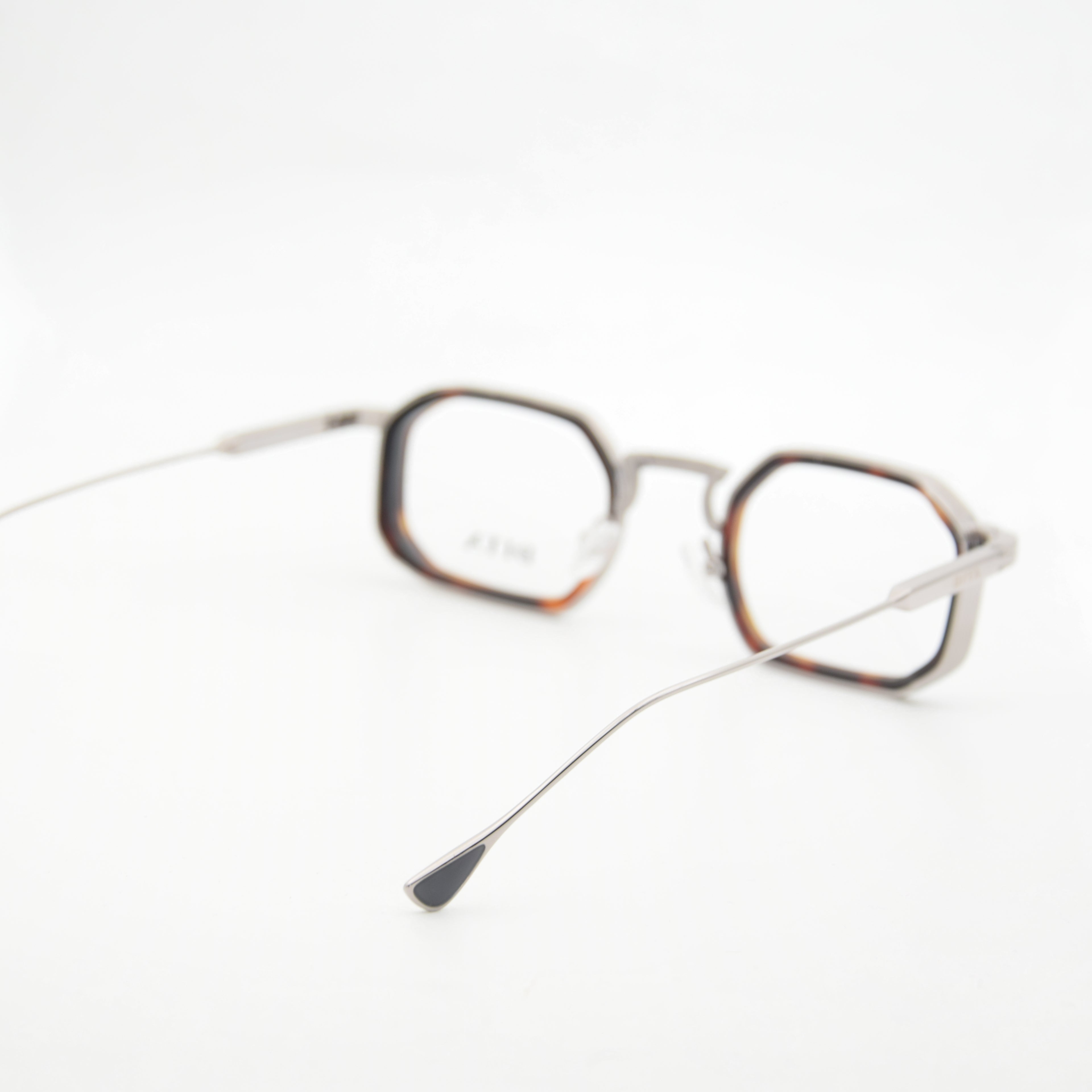 OPTIQUE :DITA 1782 SILVER