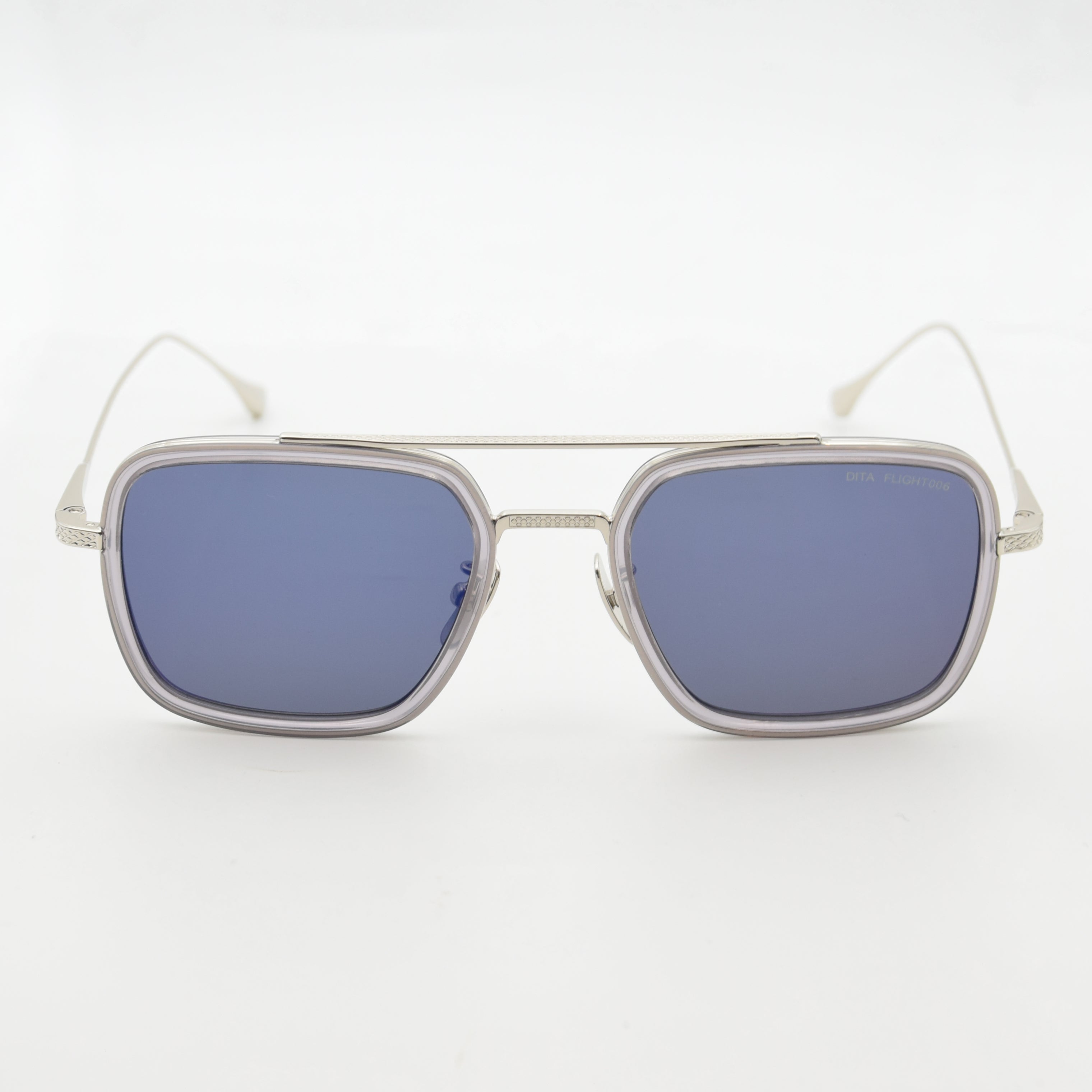 SOLAIRE :DITA FLIGHT 006