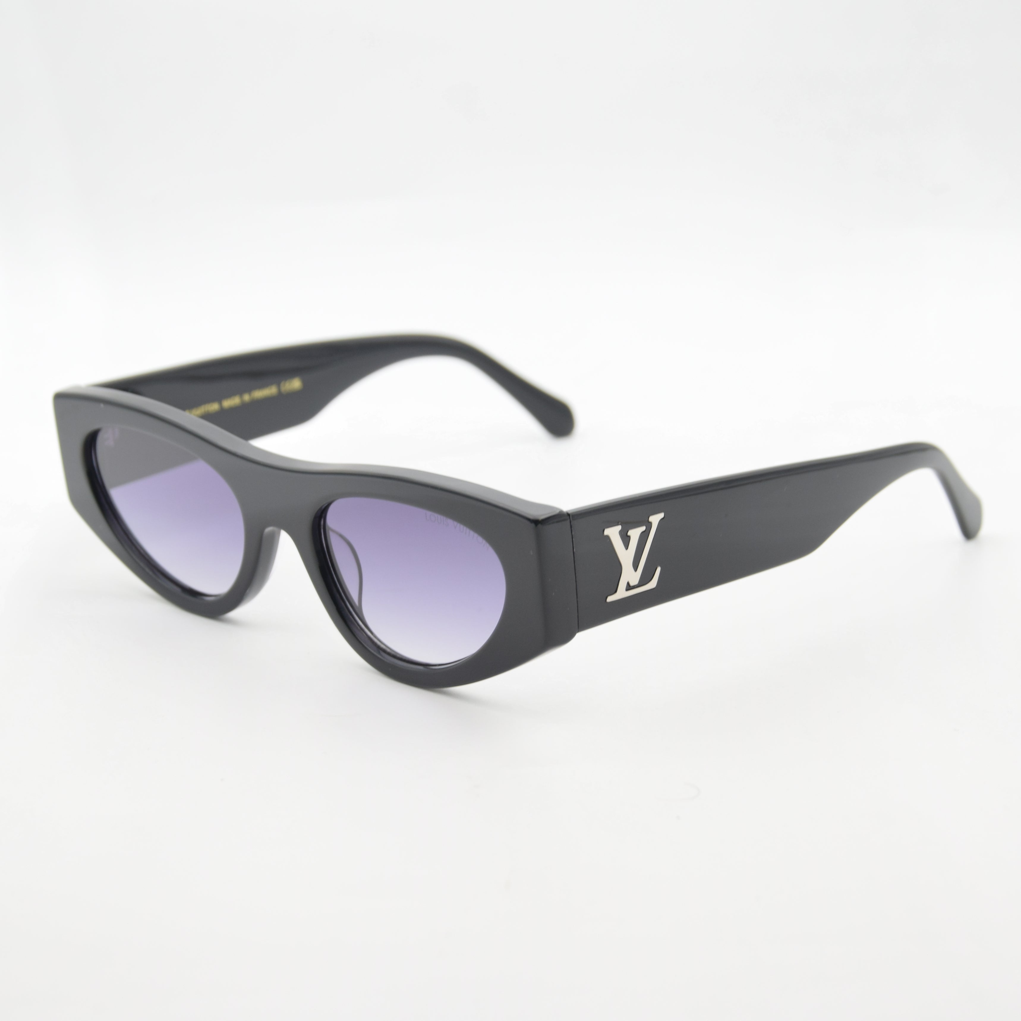 SOLAIRE :LUIS VUITTON Z2181U C3