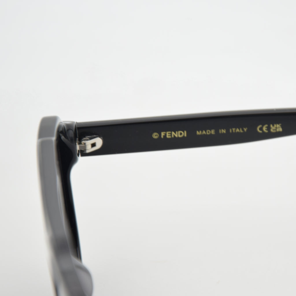 SOLAIRE :FENDI FE40076U 807/9O