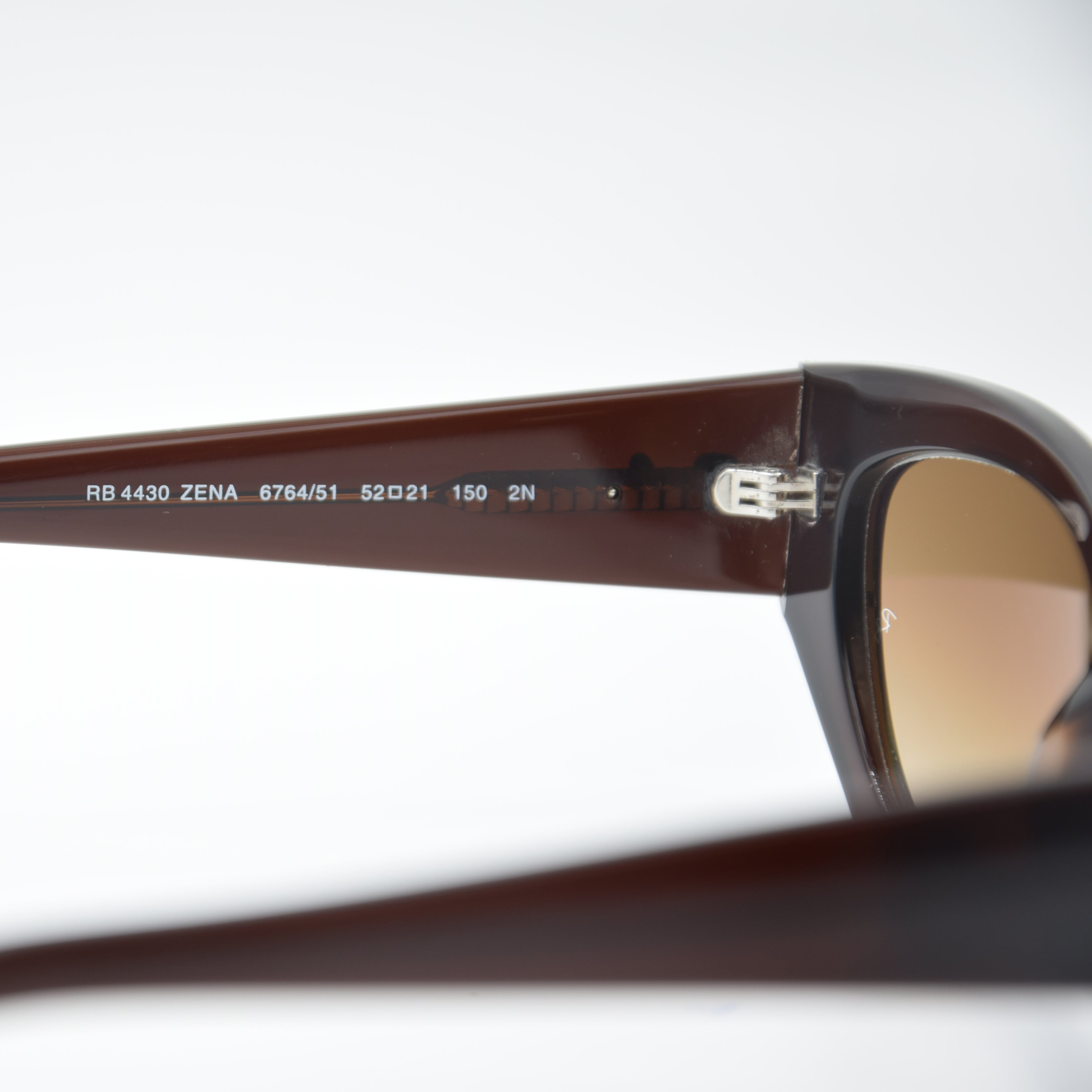 SOLAIRE :RAY-BAN RB4430 ZENA 6764/51